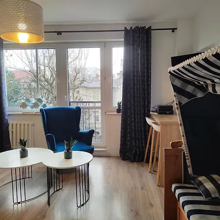 Apartman - Plaza W Zasiegu Reki, Promenada Wzdluz Morza Prowadzaca Do Mola, Pyszne Jedzenie W Poblizu - Karlikowska 13b 5 - 3 Min Do Plazy