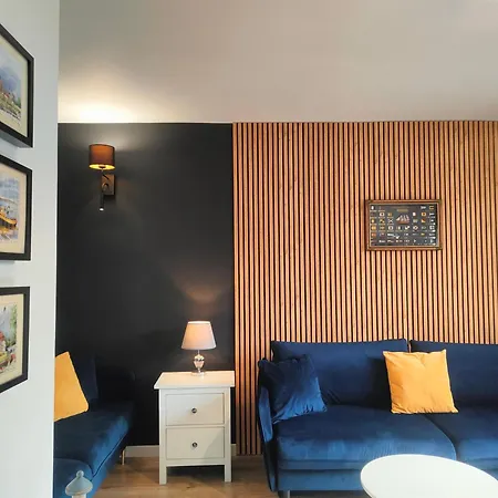 Apartman - Plaza W Zasiegu Reki, Promenada Wzdluz Morza Prowadzaca Do Mola, Pyszne Jedzenie W Poblizu - Karlikowska 13b 5 - 3 Min Do Plazy